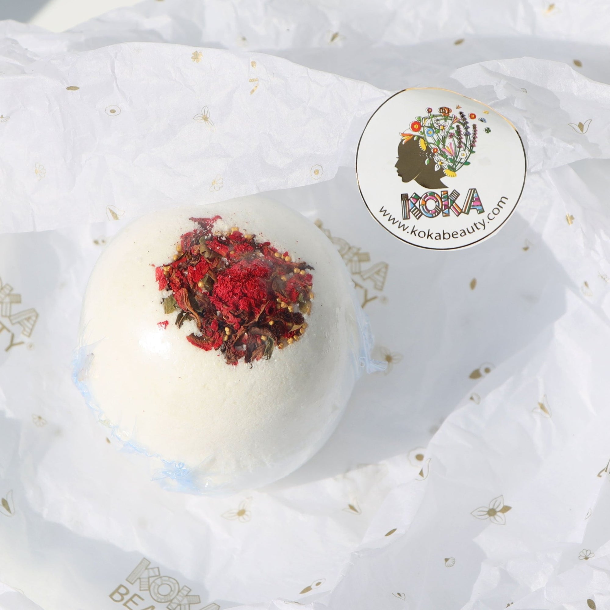 White Lily Silk Bath Bomb | Handmade with Pomegranate Flowers - Koka Beauty